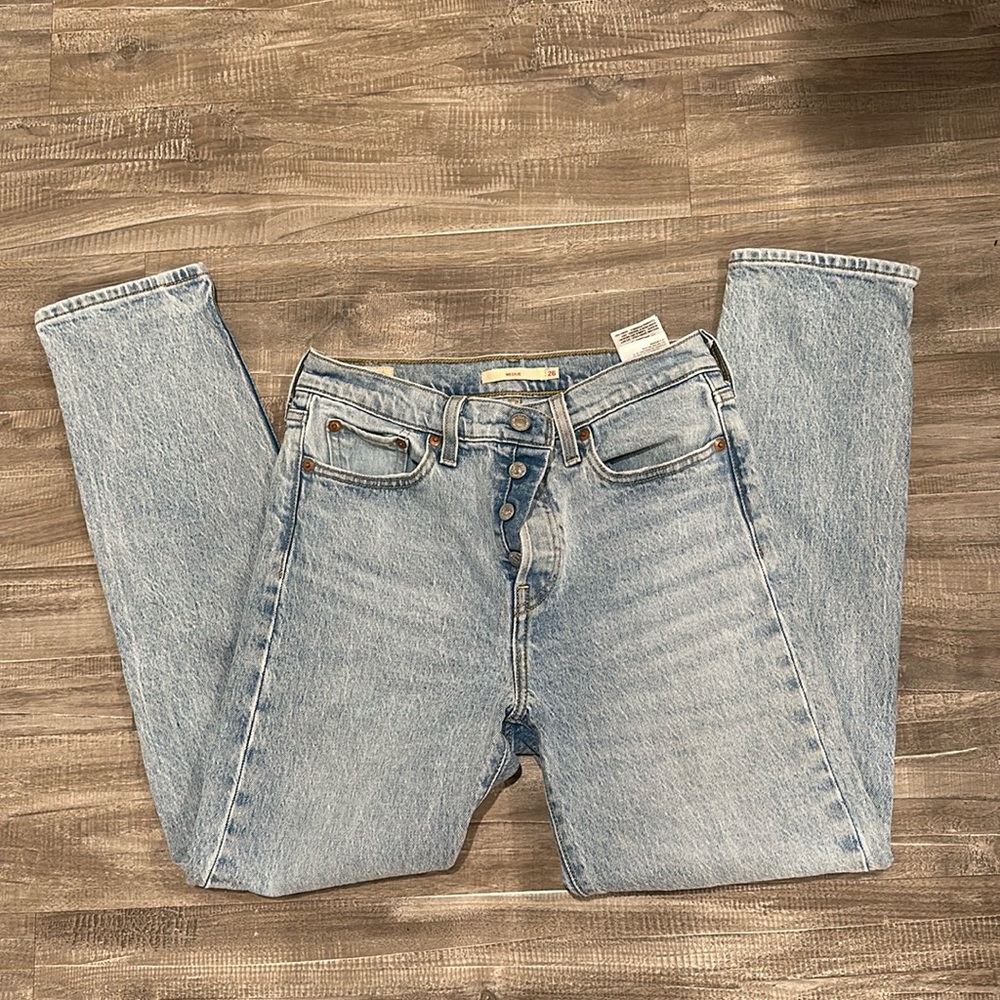Levi’s Wedgie Fit